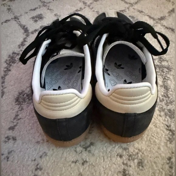 Adidas Samba Women’s - Picture 3 of 10